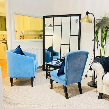 Lovely 1 Bed Home Near Hospital, With Parking & Garden Work Contractor Leisure, Sapphire Cambridge  Luaran gambar
